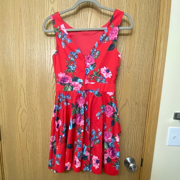 Speechless Red Floral Dress - Picture 3 of 8